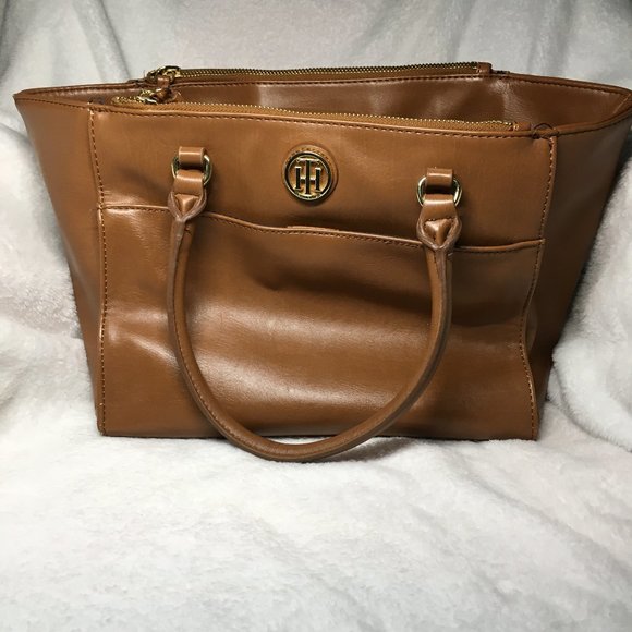 Tommy Hilfiger Handbags - Tommy Hilfiger Tote - tan